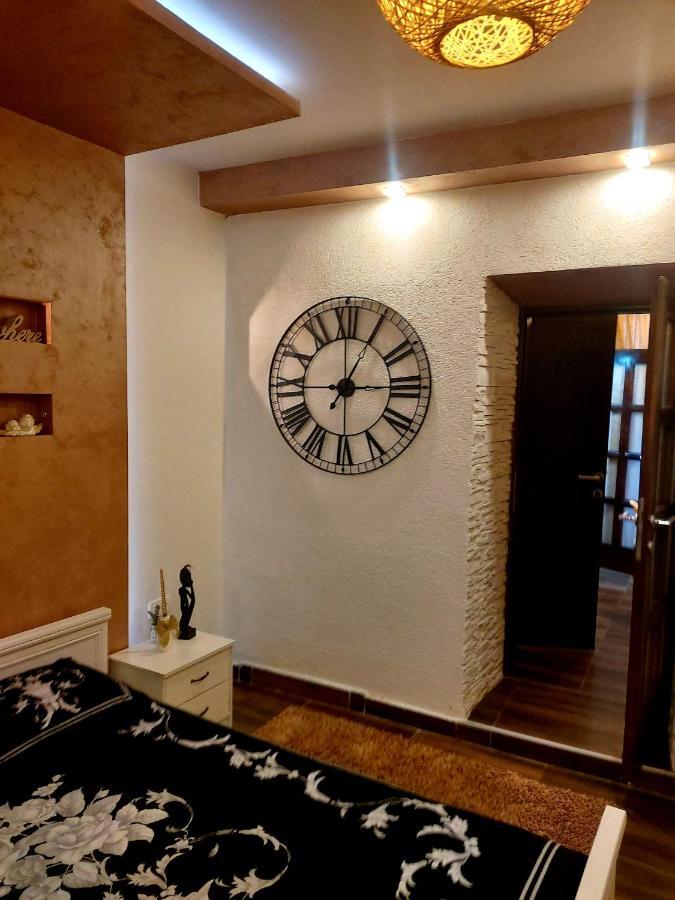Apartmani Vuk Cetinje Exterior foto