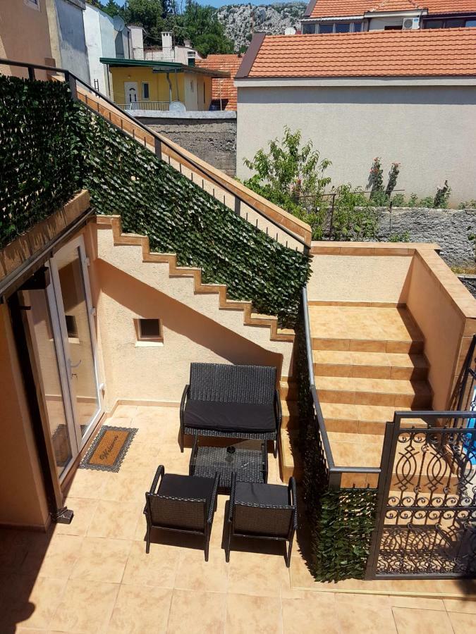 Apartmani Vuk Cetinje Exterior foto