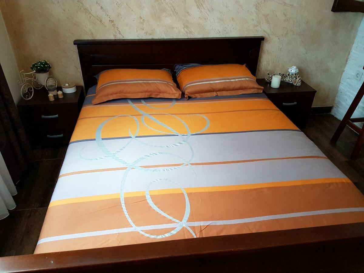 Apartmani Vuk Cetinje Exterior foto